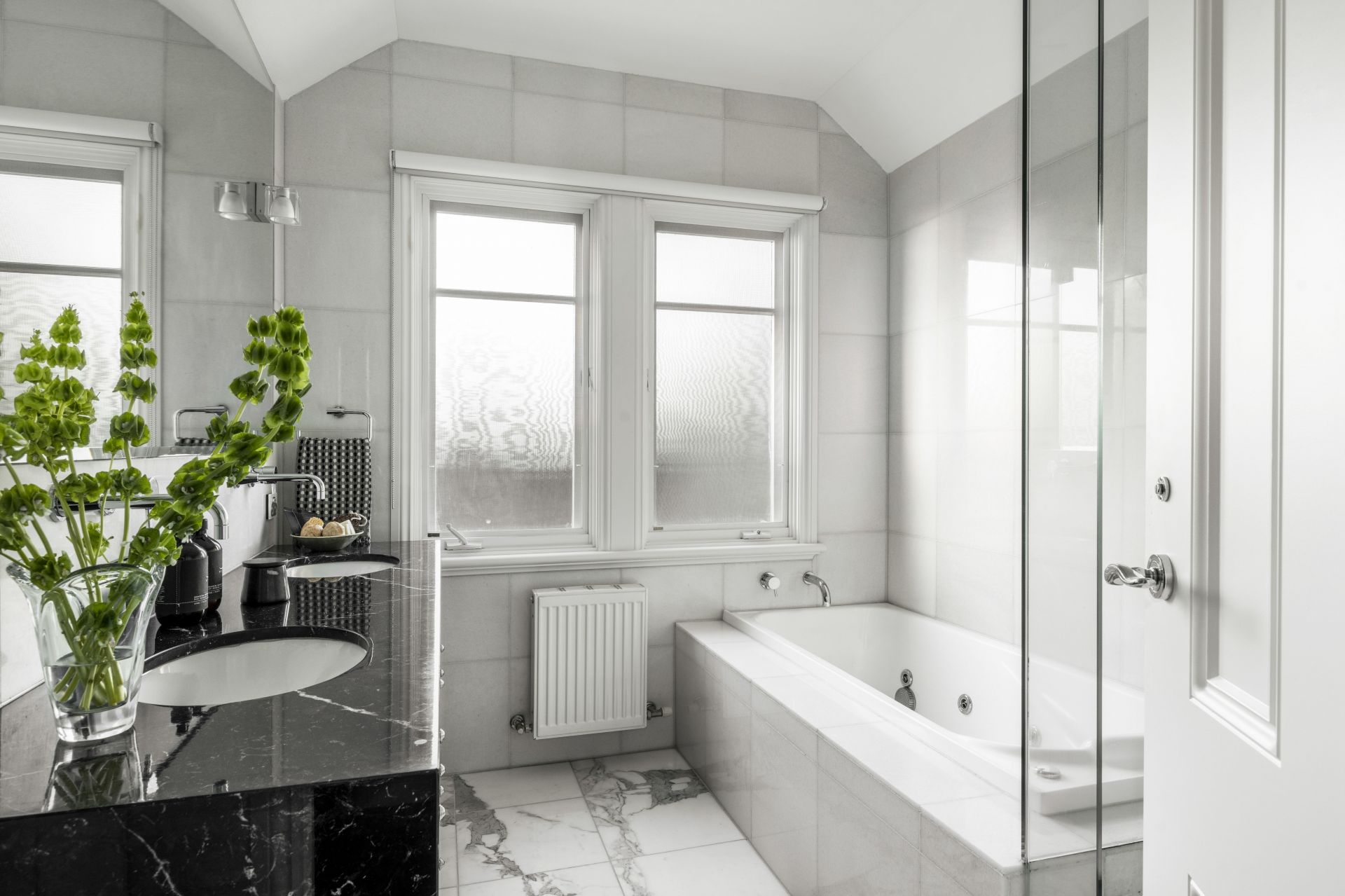 Kay & Burton 14 Stawell Street, Kew