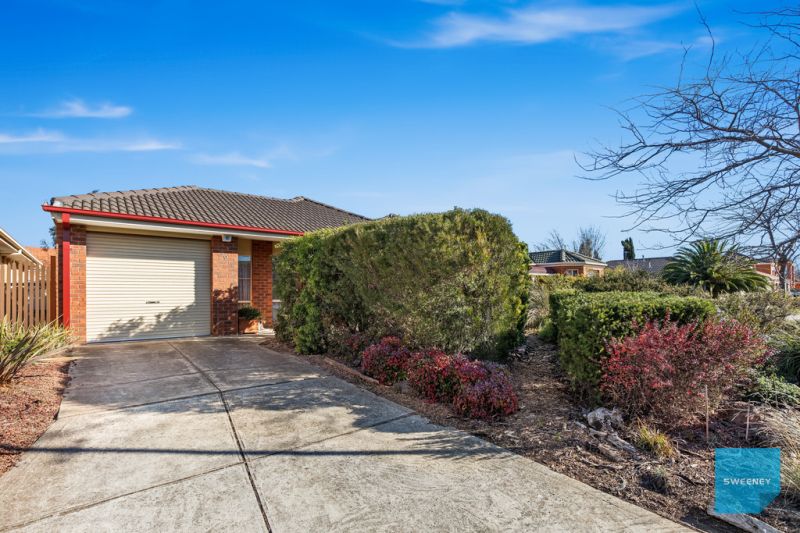 30 William Circuit, Caroline Springs - Thumbnail 2