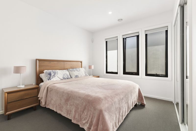 3/25 Dickens Street, Lalor