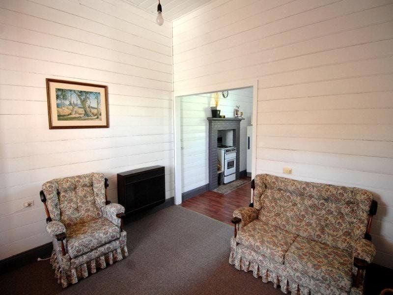 24 Gravesend Street COLAC VIC, Colac - Thumbnail 4