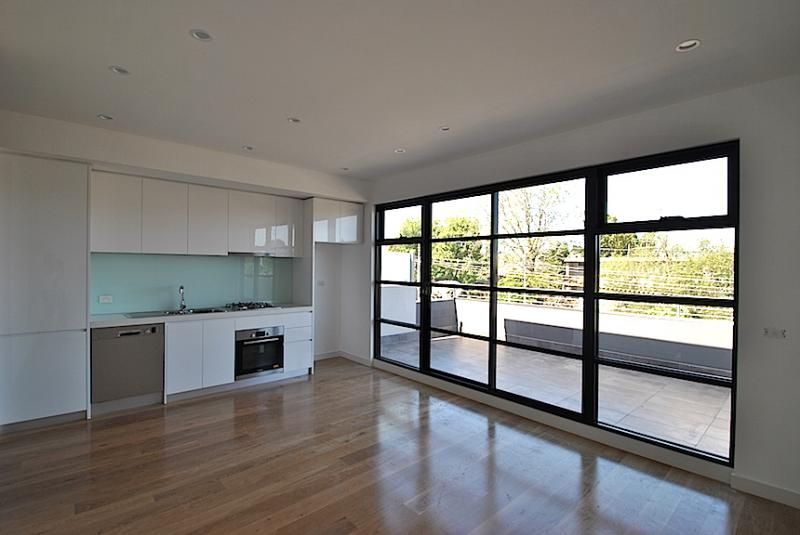 201/20 Hawthorn Road, Caulfield North - Thumbnail 2