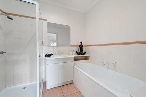 *Immaculate Villa Unit*