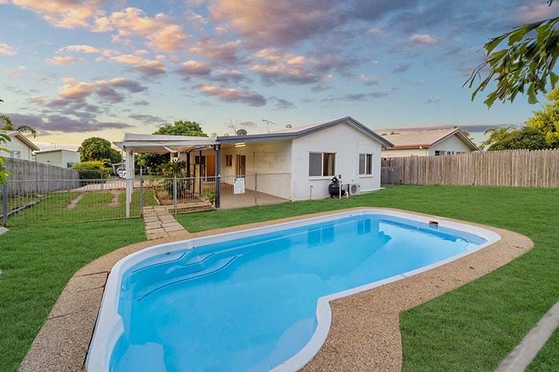 Real Estate For Sale 3 Cascade Court Mount Louisa , QLD