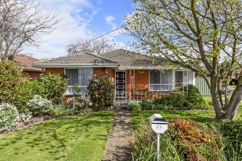 21 Hazel Avenue, Thomastown