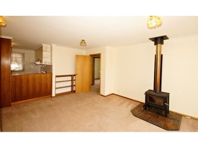 2/52 Woodrising Avenue, SPREYTON, Spreyton - Thumbnail 5