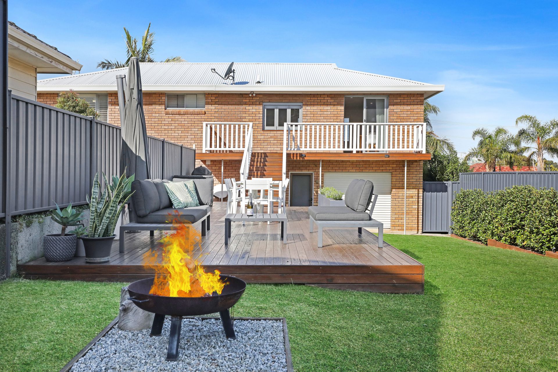 Real Estate For Sale 72 Foothills Road Balgownie , NSW