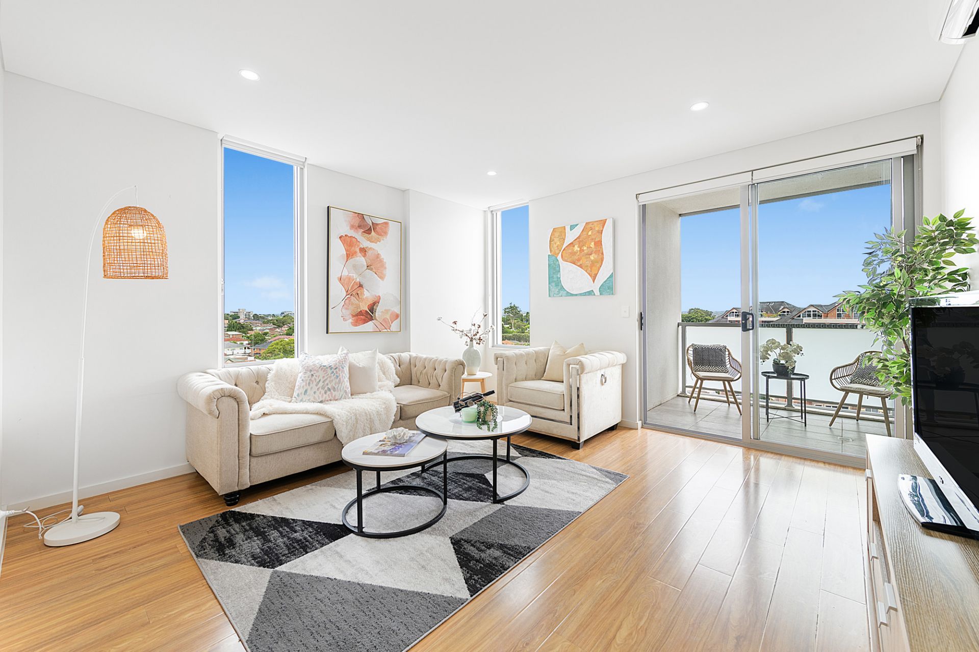 31/22 Grosvenor Street, Croydon, Croydon - Thumbnail 2