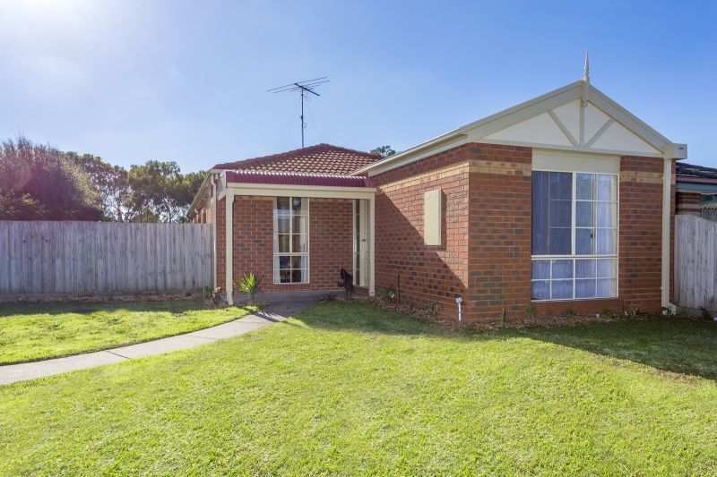 10 Newbay Close Barwon Heads VIC, Barwon Heads - Thumbnail 2
