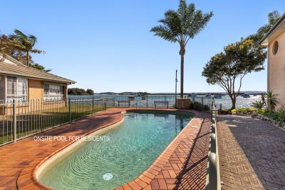 Marks Point 21/25-31 Haddon Crescent