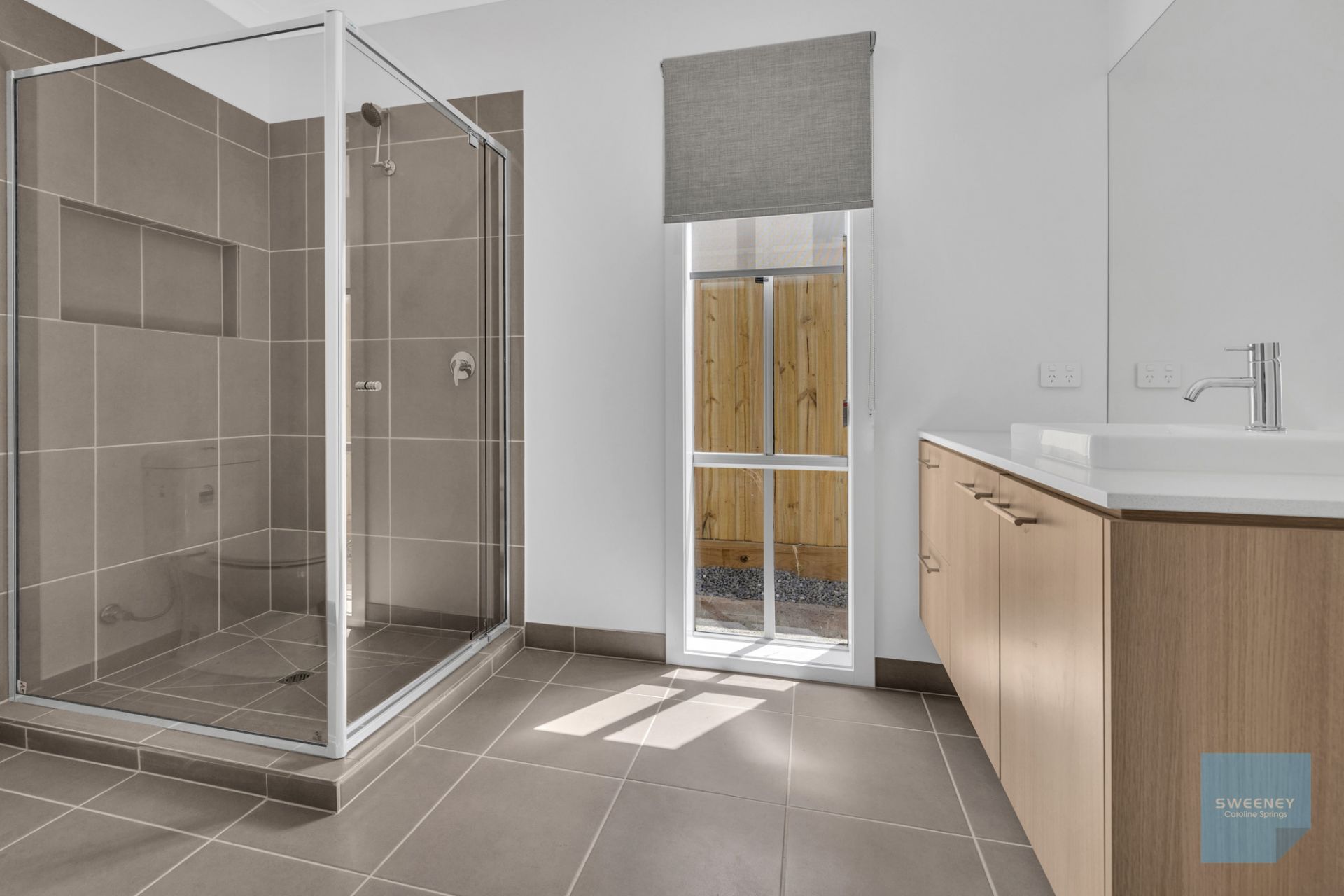 41 Louvre Road, Bonnie Brook - Thumbnail 8