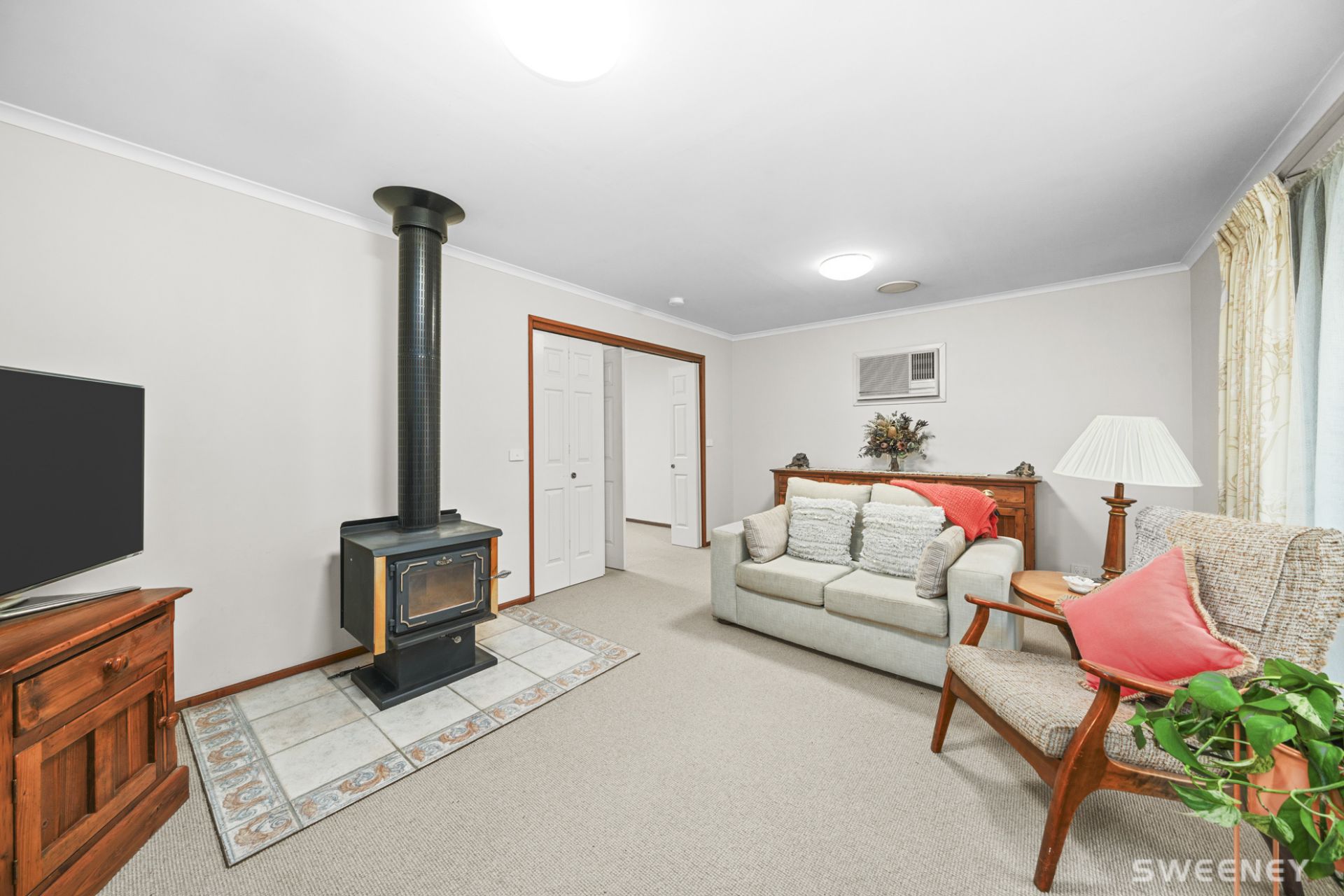 13 Cheasley Place, Altona Meadows - Thumbnail 5