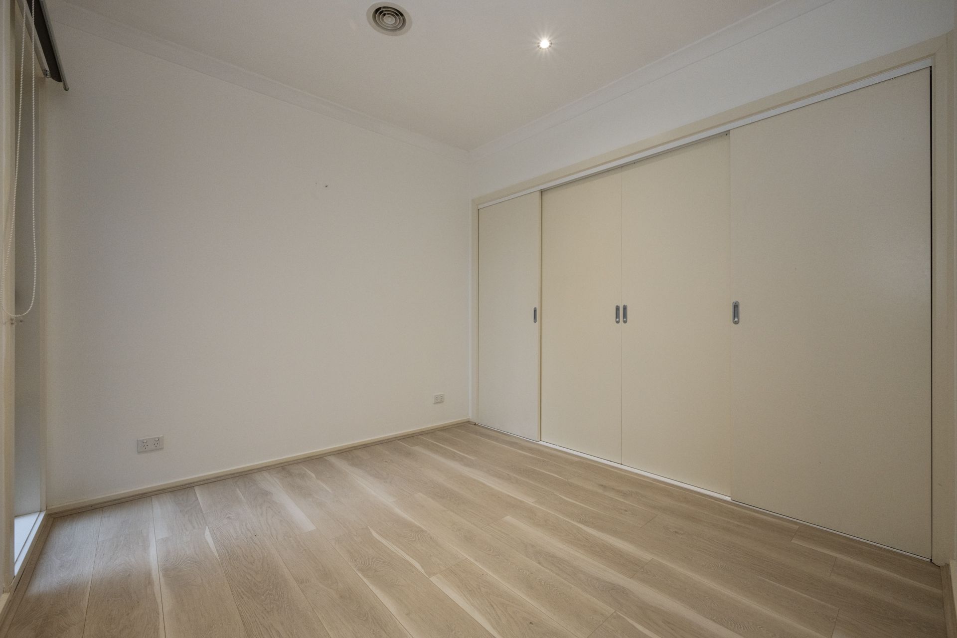 LOW MAINTENANCE CONVENIENT LIVING