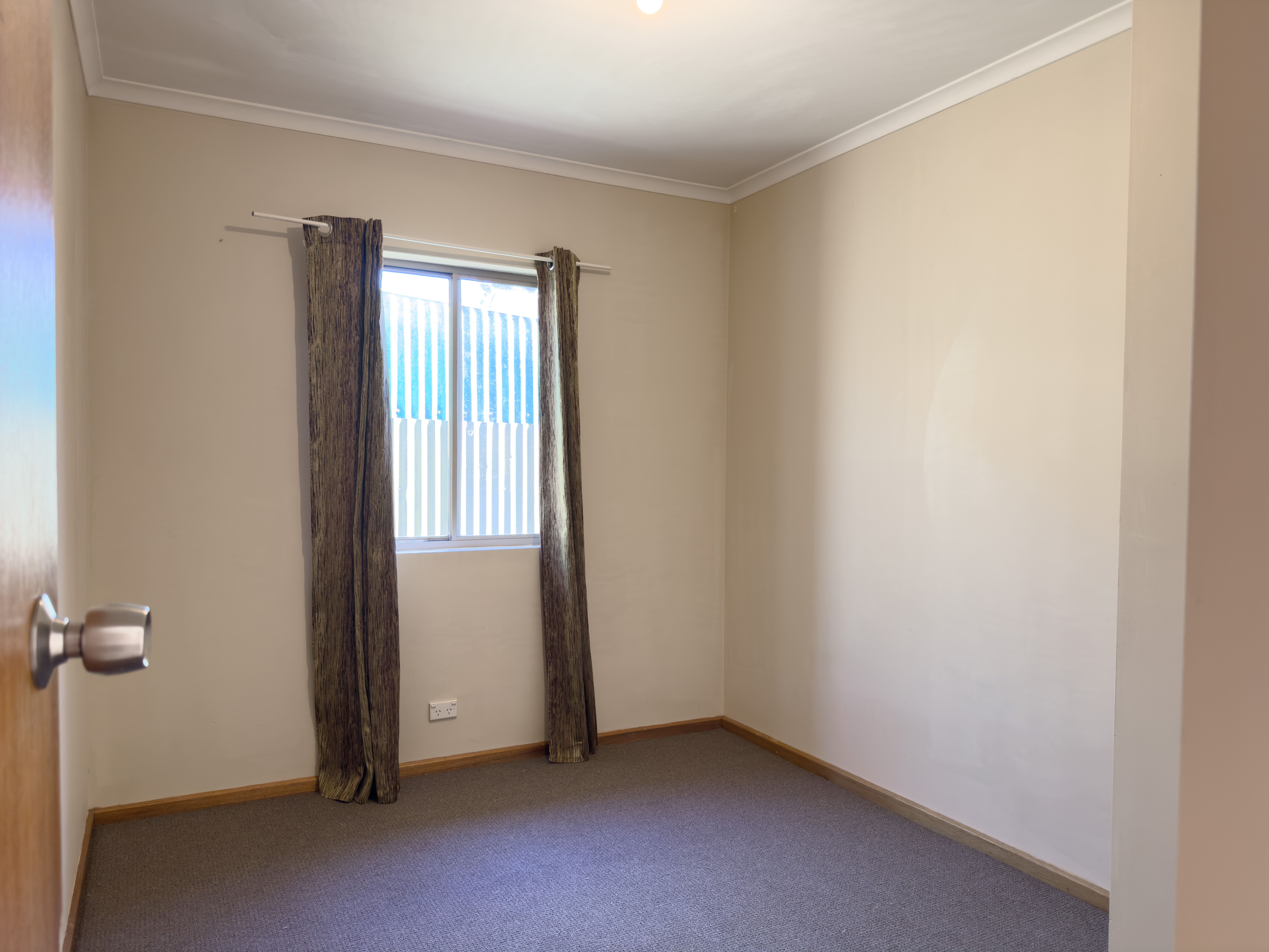 1/15 Rosetta Street Glanville 5015