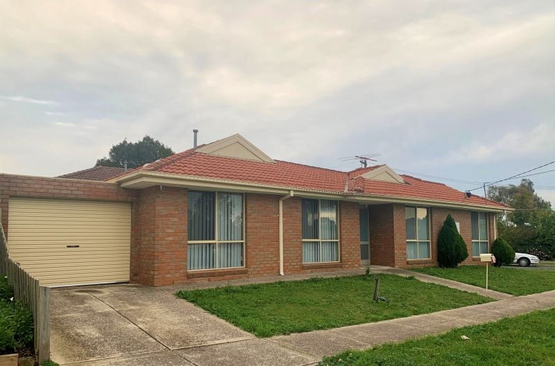 22 Narina Way, Epping