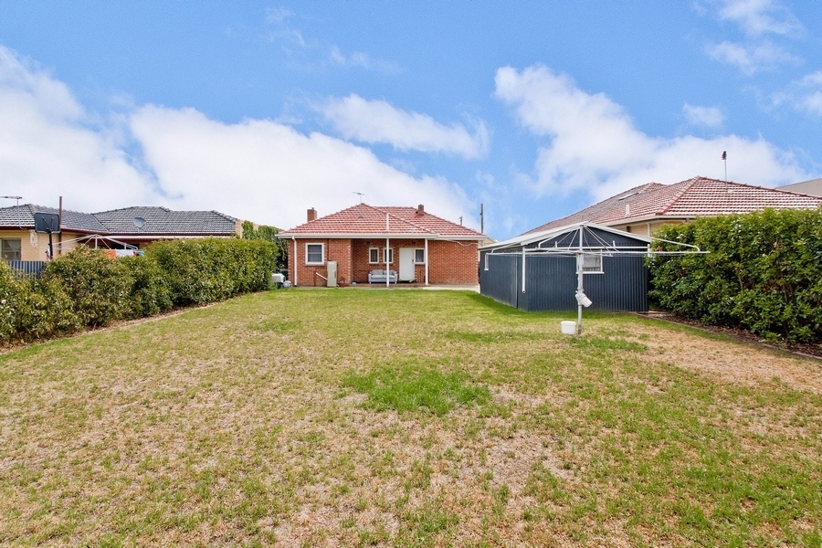 Real Estate For Sale 47 Selth Street Albert Park , SA