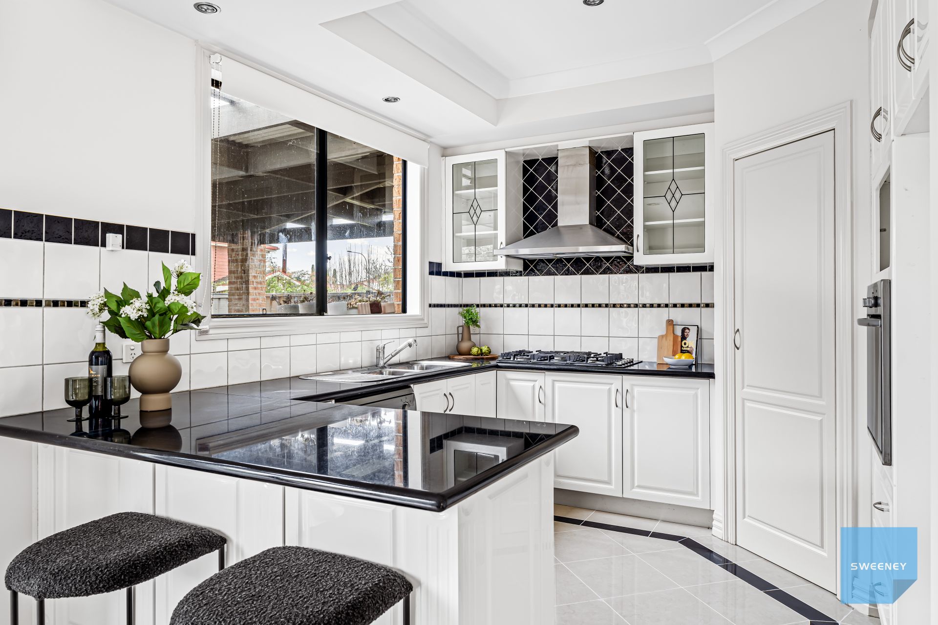 4 Emerald Court, Caroline Springs - Thumbnail 5