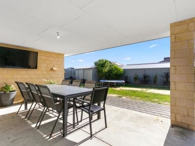 17 Daimpre Way, Byford