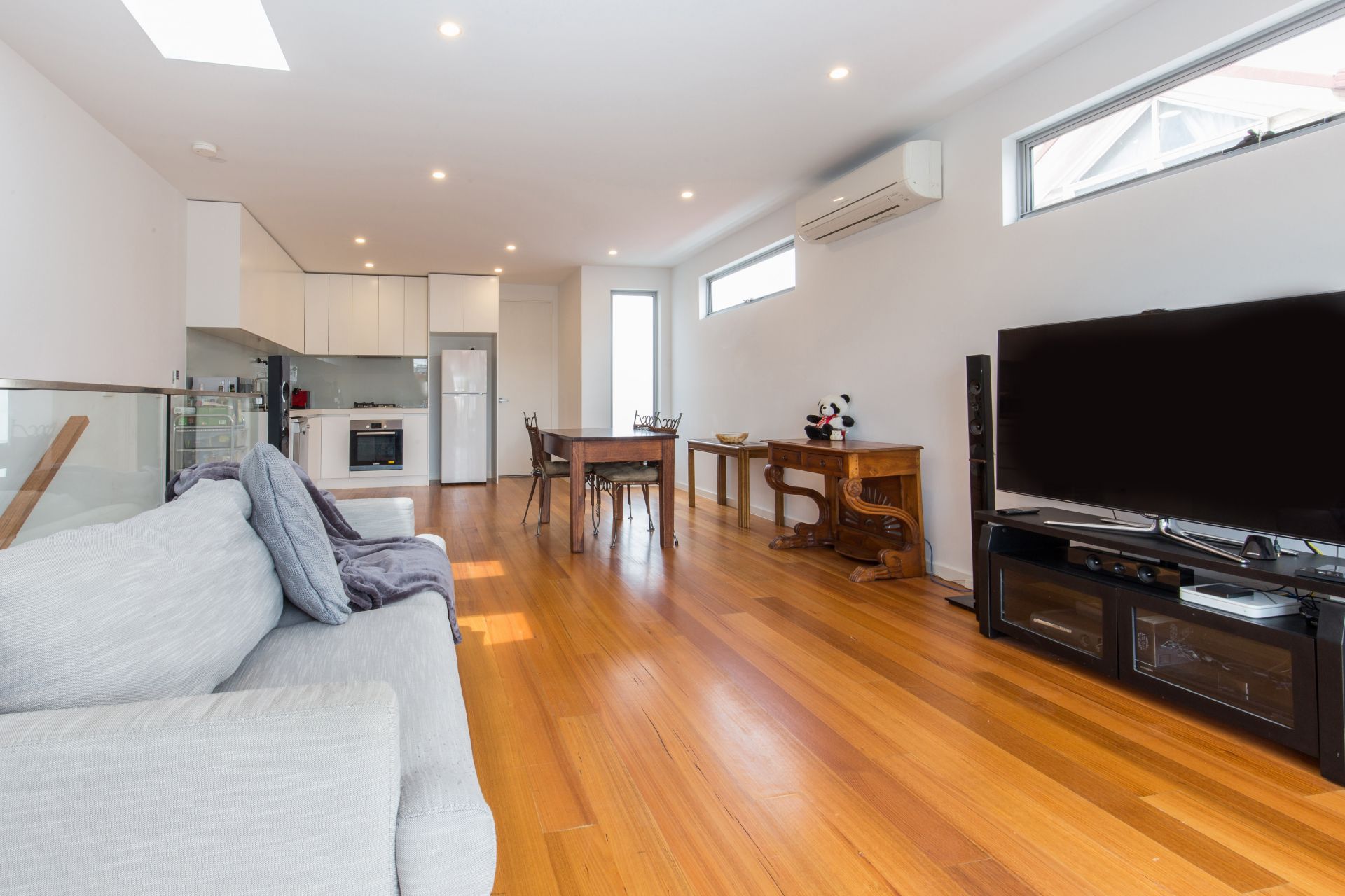 29a Murray Street, Yarraville - Thumbnail 3