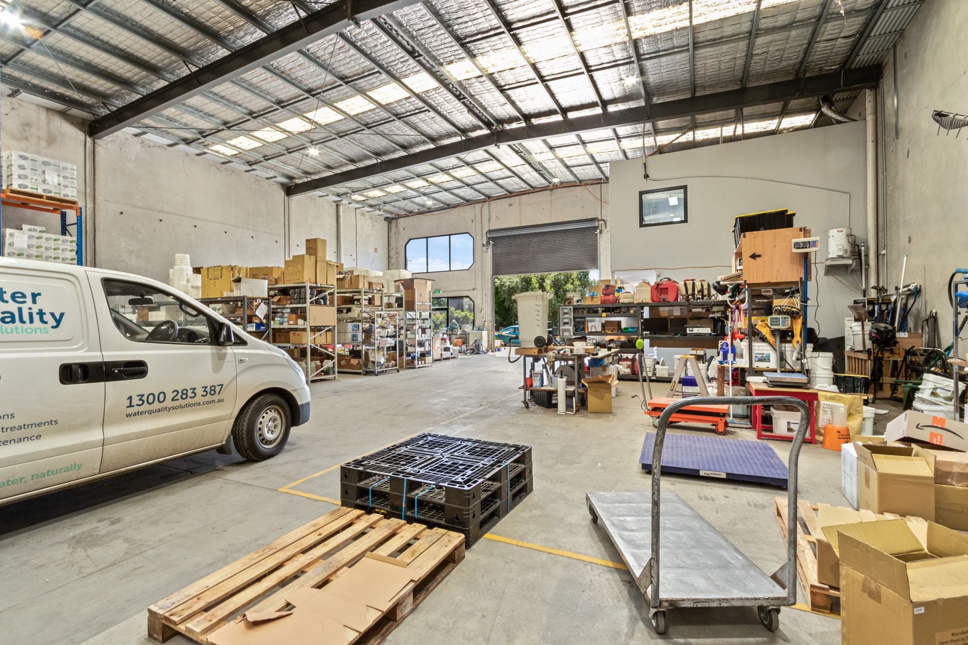 SECURELY TENANTED STAND-ALONE INVESTMENT