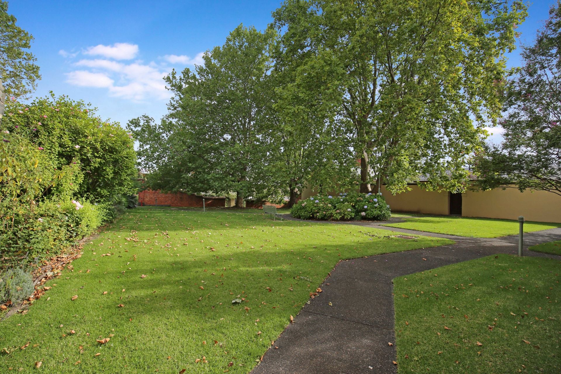 **Live life in the Willsmere Estate**