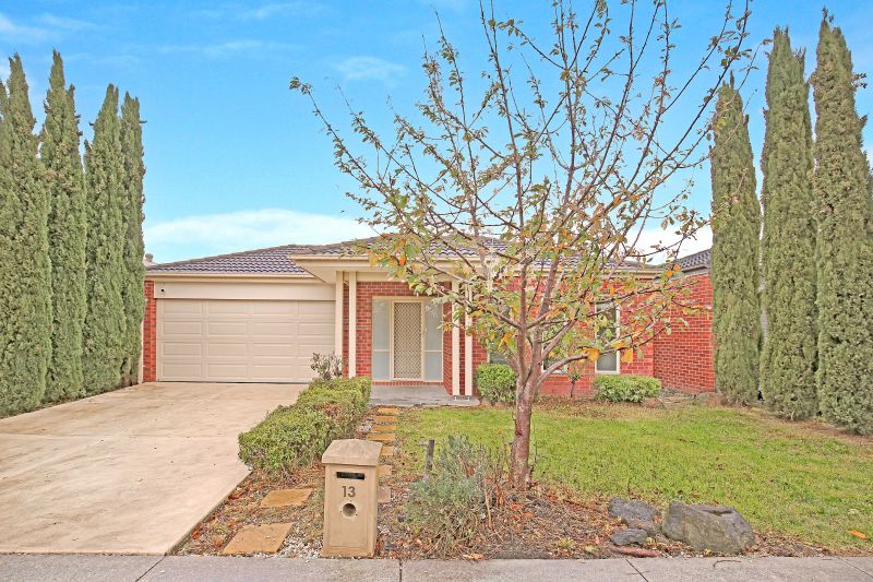13 Shoal Circuit, Doreen