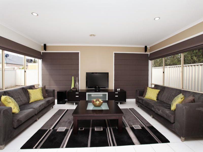 71 Edgbaston Parade, Caroline Springs - Thumbnail 4