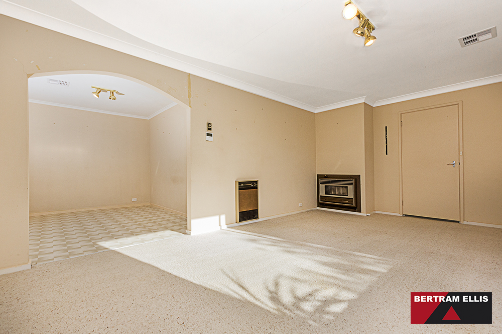28 Boustead Circuit, Kambah - Thumbnail 6