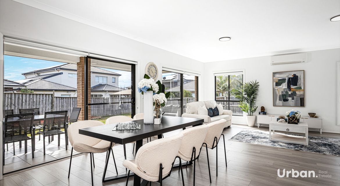 Colebee 4 Burringoa Crescent