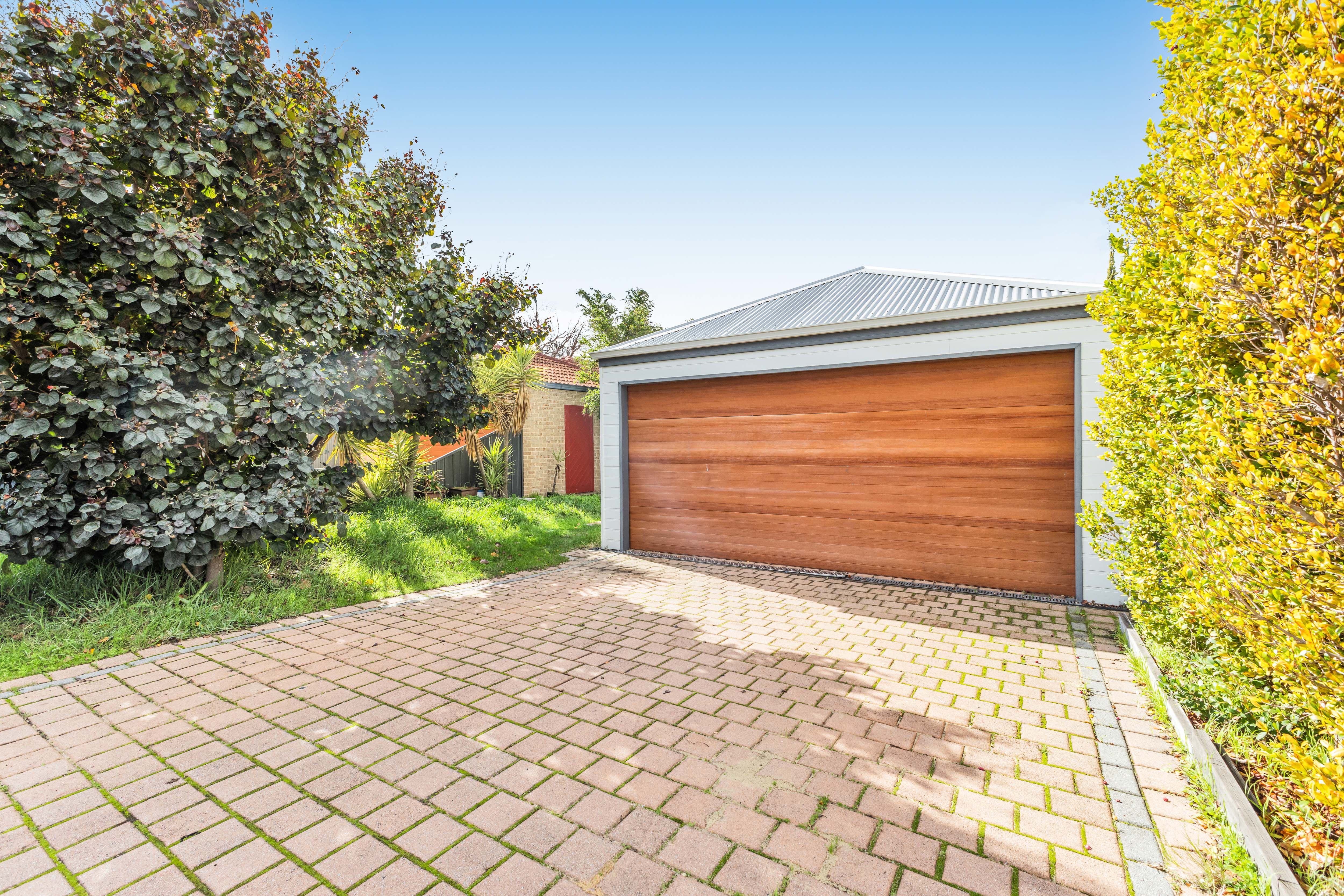 5B Langham Gardens, Wilson