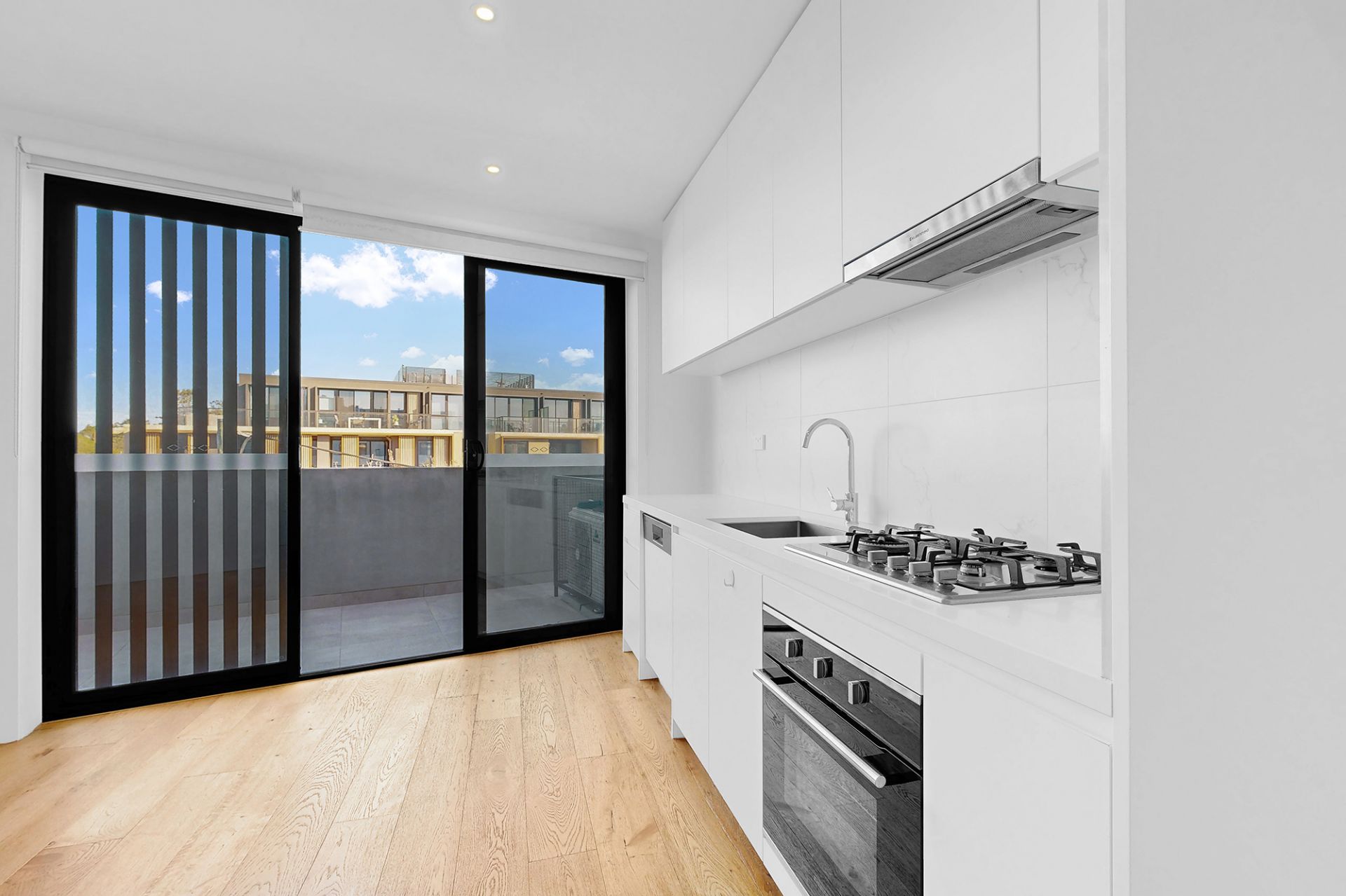206/253-255 Neerim Road, Carnegie - Thumbnail 6
