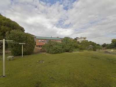 4
 
 
 
  
 
 
 3
 
 
 
  
 
 
 3
 
 
 
 
 
 
 
 75 Beach Road, LEITH TAS 7315, Leith - Thumbnail 5
