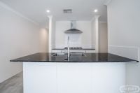 8 Kelly Street, Silver Sands, Silver Sands - Thumbnail 4