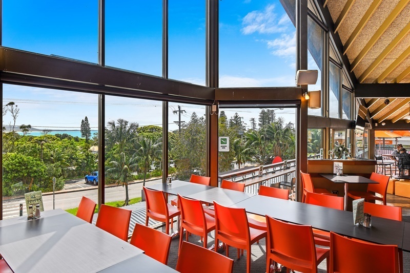 Manenti Quinlan & Associates Hotel For Sale, Leasehold Hotel for Sale