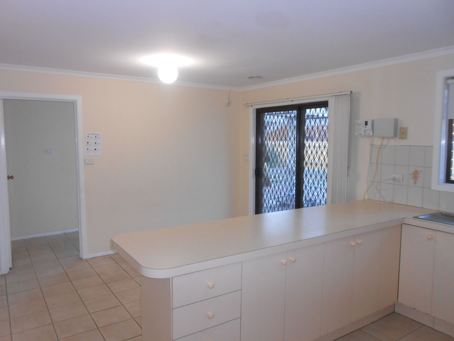 SPACIOUS 3 BEDROOM HOME IN A GREAT LOCATION