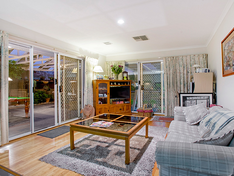 9 Alma Doepel Drive, Altona Meadows - Thumbnail 6