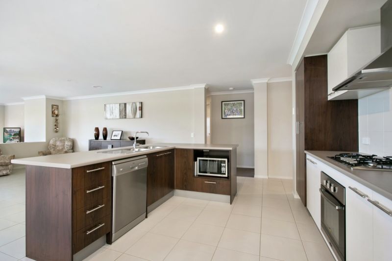 28 Penleigh Crescent Ocean Grove VIC, Ocean Grove - Thumbnail 8