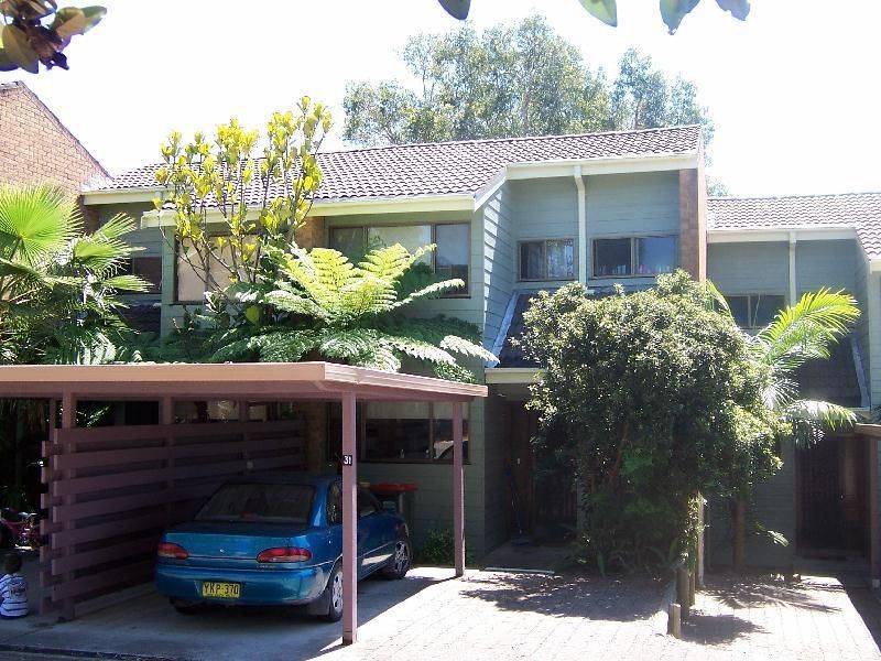 RAYMOND TERRACE, Raymond Terrace - Image 1