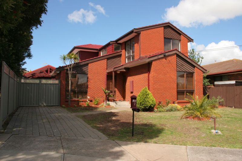 7 Parham Court, Altona Meadows - Thumbnail 2