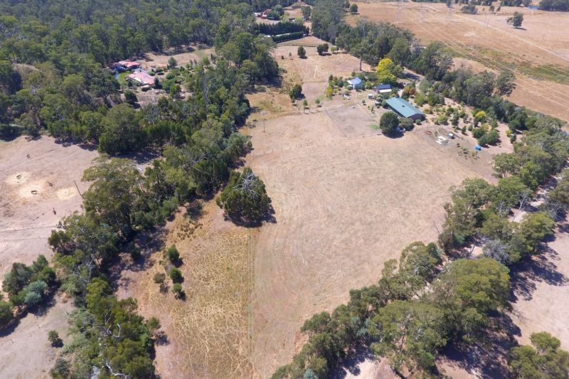 Sold property 735,000 for 1139 Kinglake Glenburn Road Glenburn