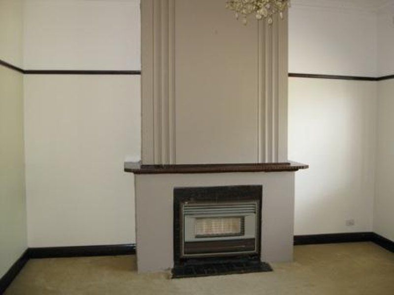 A Charming Home in Thornbury