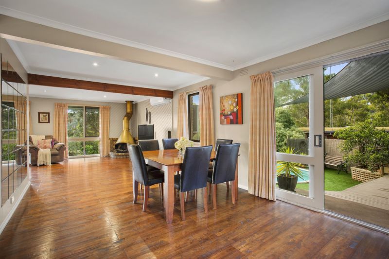 2 Tracey Place, Greensborough - Thumbnail 3