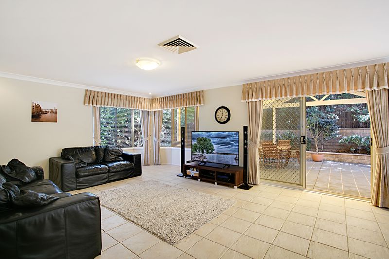 Real Estate For Sale 16 Homestead Circuit Macquarie Links , NSW