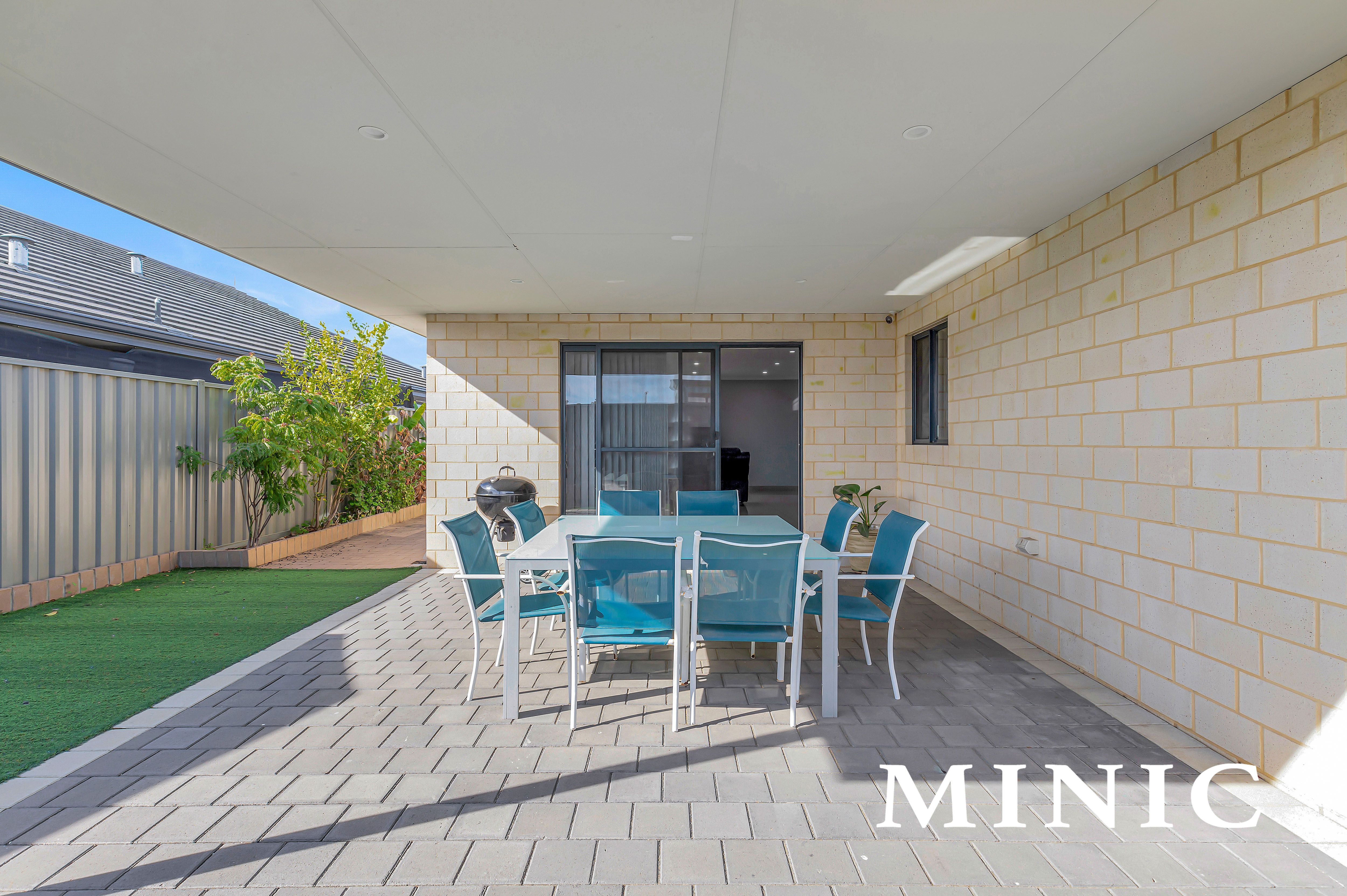 18 Wonnich Street, Byford