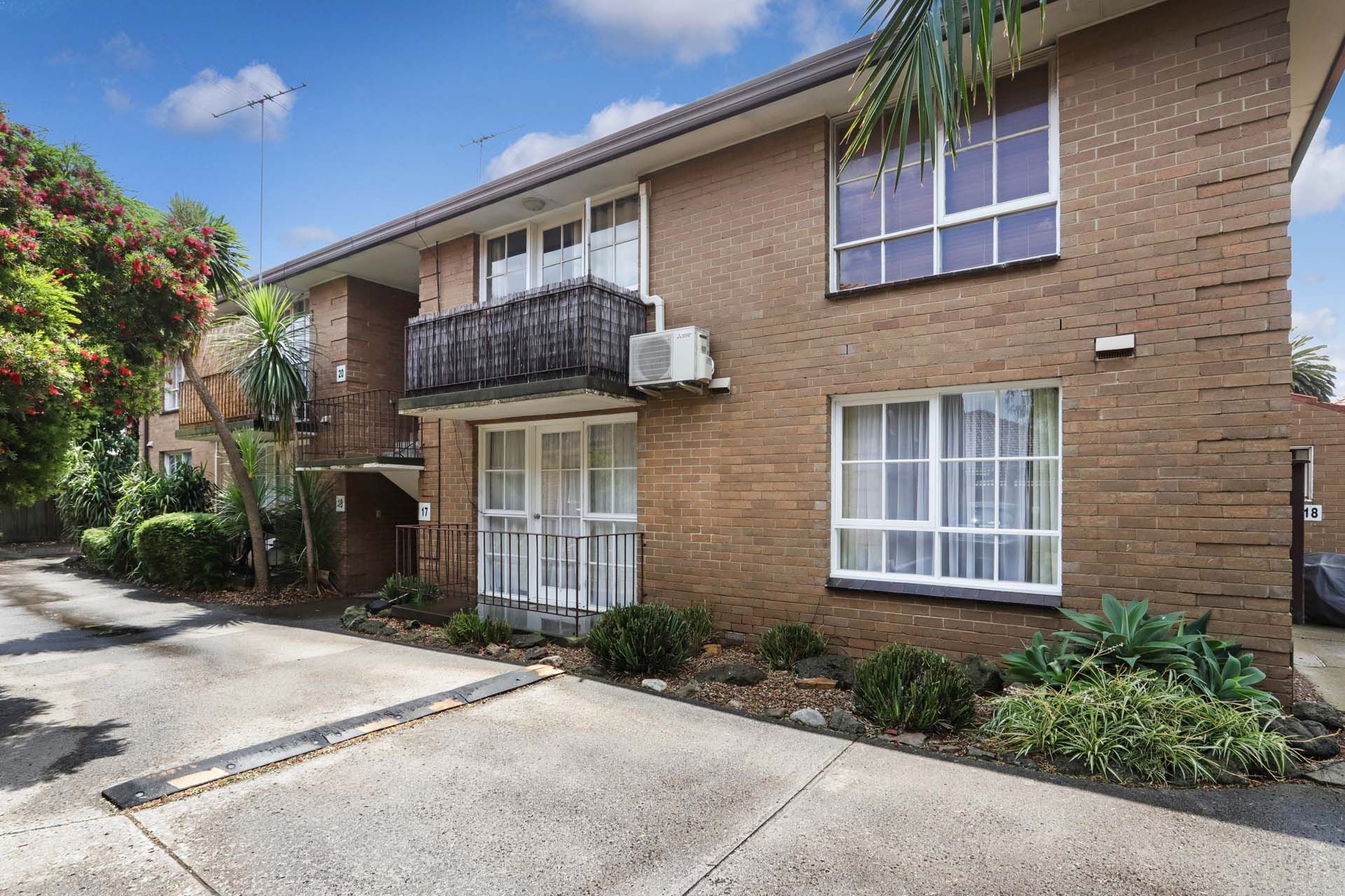17/283 Williamstown Road Yarraville VIC, Yarraville - Thumbnail 2