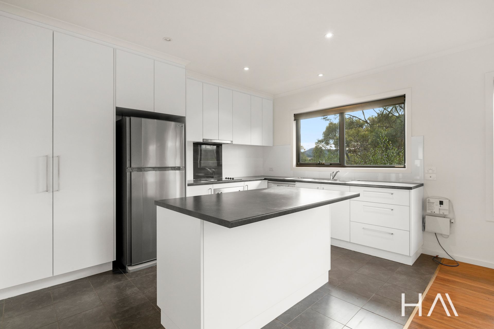48 Piper Road Geilston Bay, Geilston Bay - Thumbnail 5
