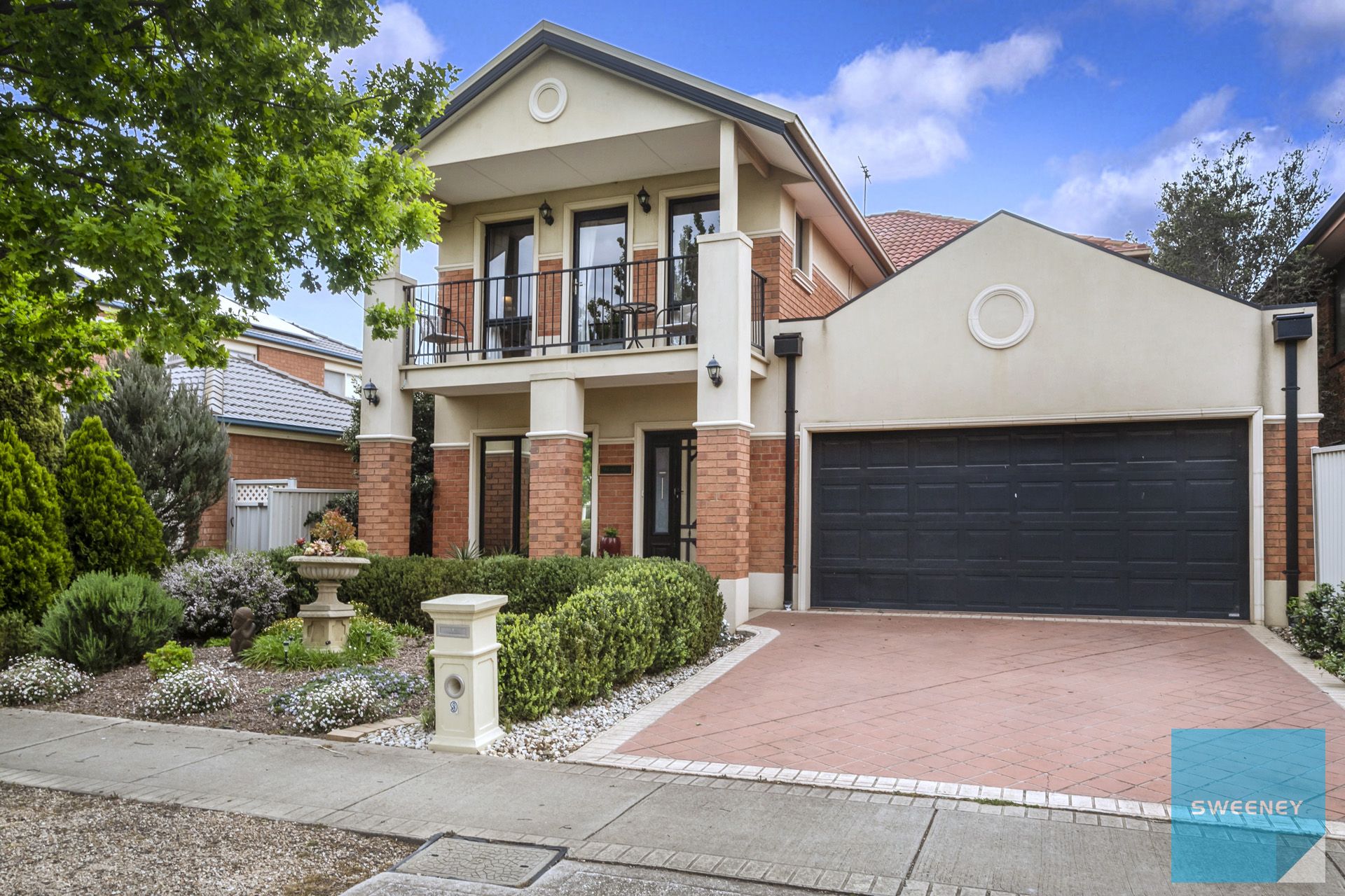 9 Old Hall Drive, Caroline Springs - Thumbnail 2