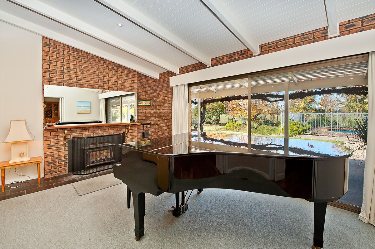 Real Estate For Sale 277 Burma Road Table Top , NSW