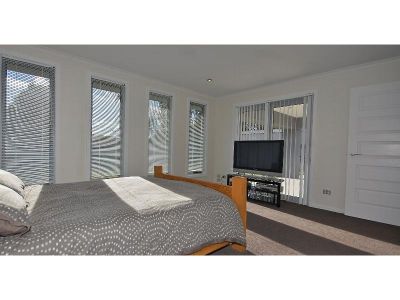 3
 
 
 
  
 
 
 2
 
 
 
  
 
 
 2
 
 
 
 
 
 
 
 7 The Avenue, LATROBE TAS 7307, Latrobe - Thumbnail 8