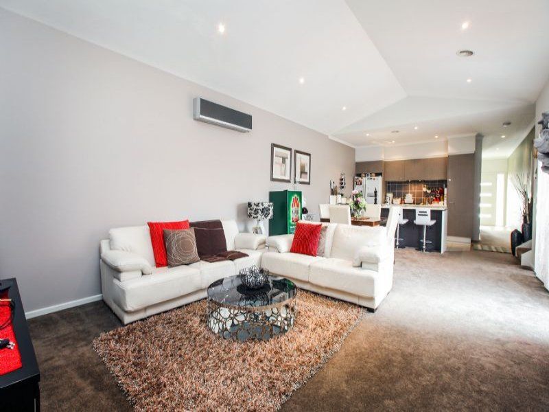53 Callista Circuit, Taylors Hill - Thumbnail 5