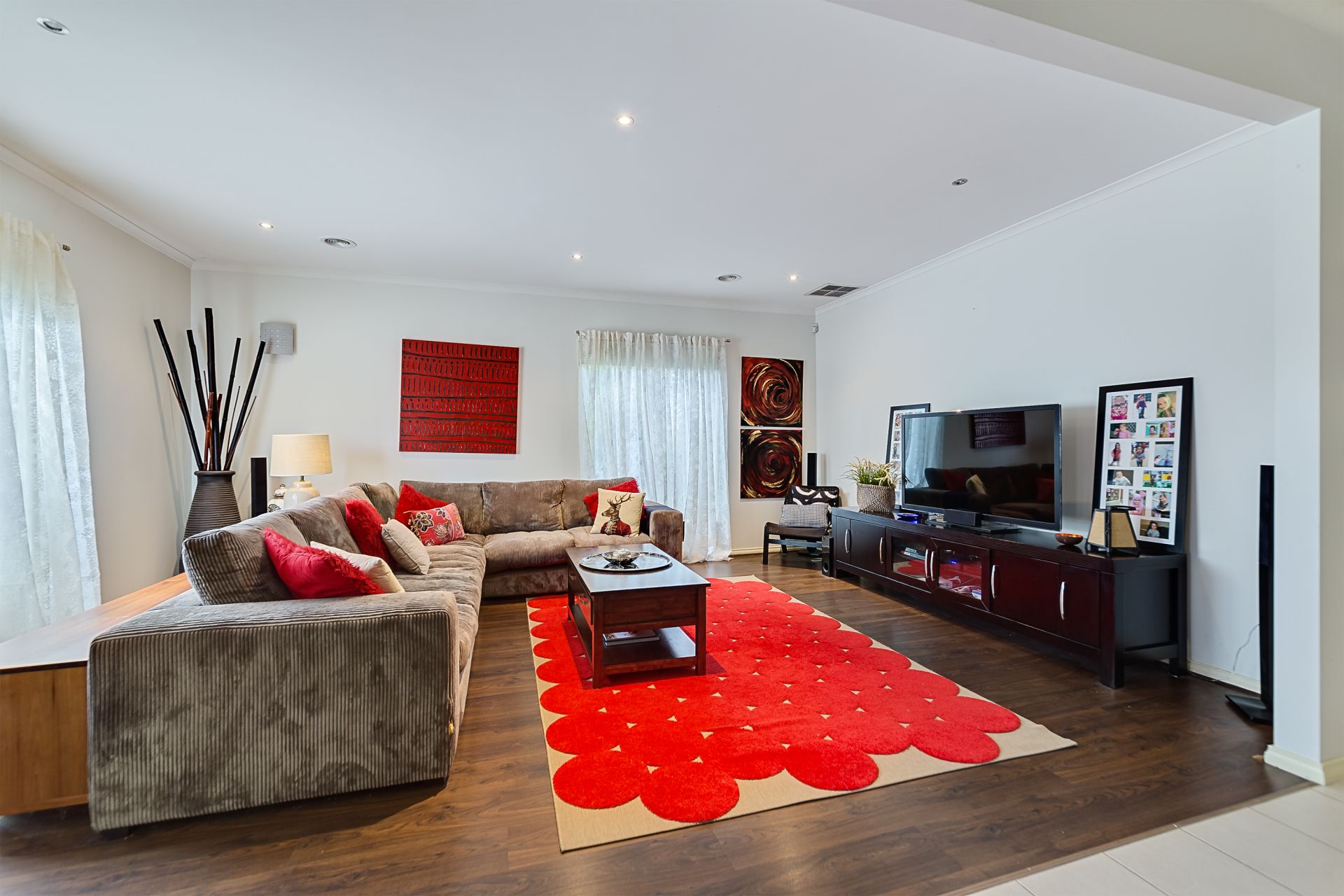9 St Elmo Place South Morang, South Morang - Thumbnail 2